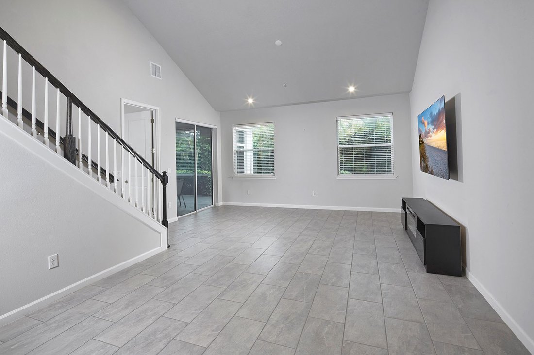 Naples, Florida, United States 5 - 18333628