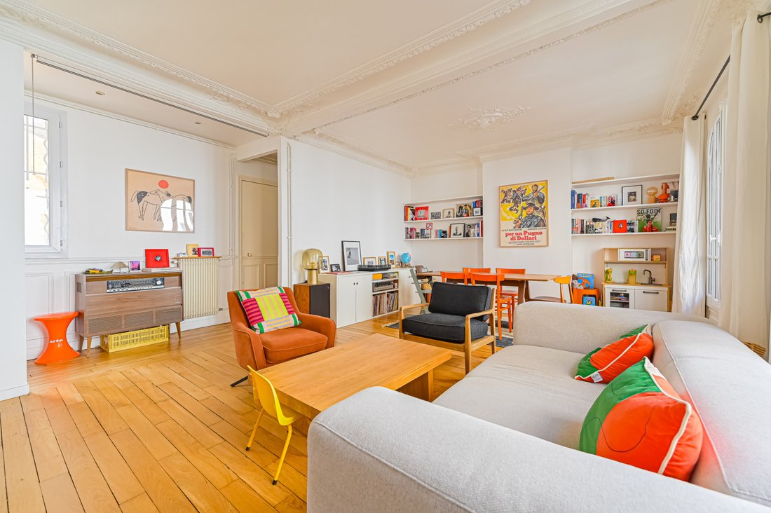 Apartment in Grange Aux Belles-Terrage, Paris 10e Arrondissement, Paris 3 - 18048605