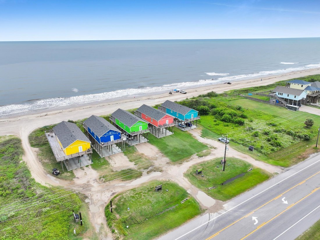 House in Bolivar Peninsula, Texas, United States 4 - 18459916