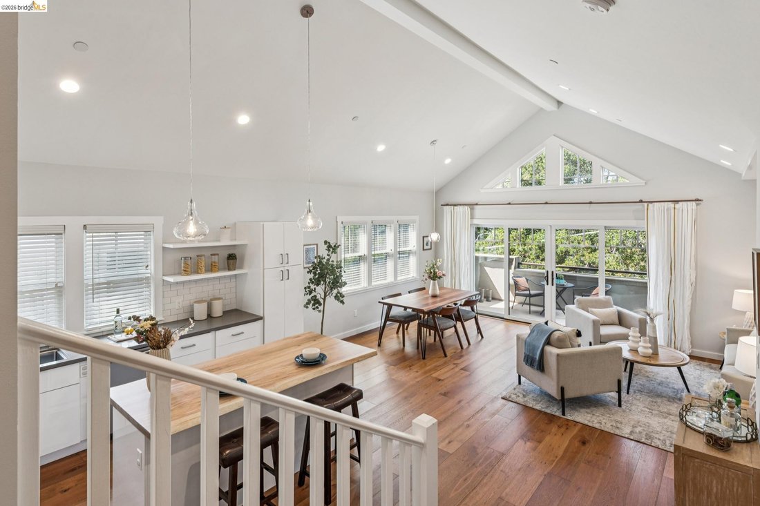 Condo in Oakland, California, United States 1 - 18458810