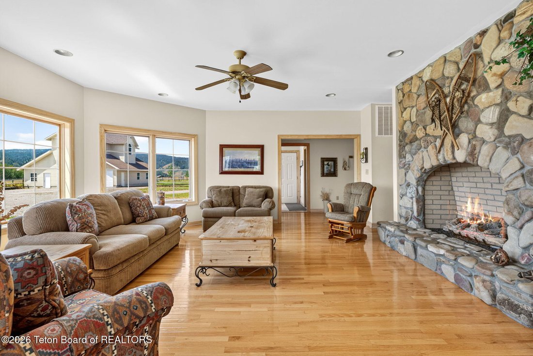House in Thayne, Wyoming, United States 3 - 18411588