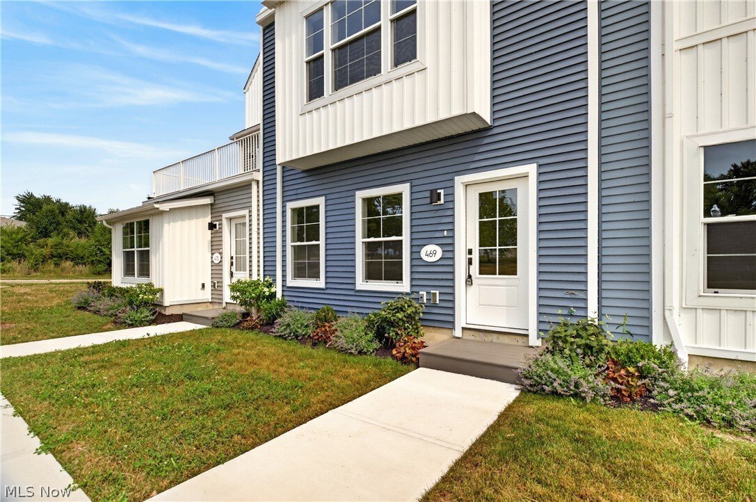 Townhouse in Lorain, Ohio, United States 5 - 18466326