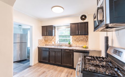 Teaneck, New Jersey, United States 1