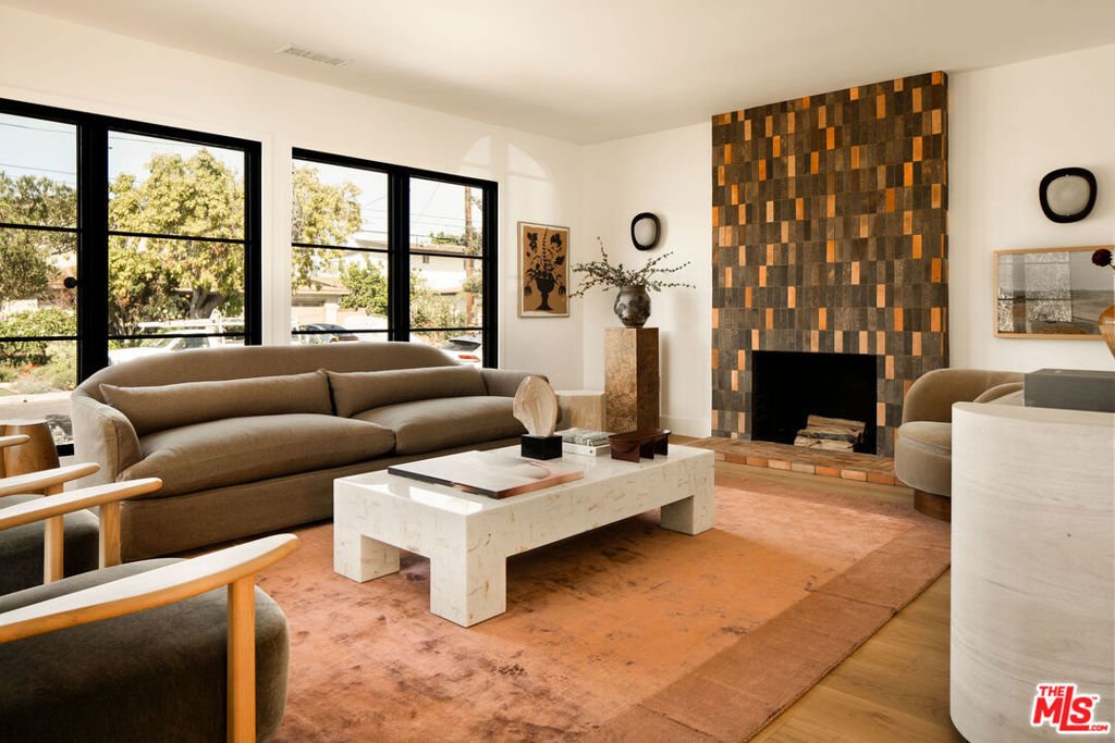 House in Los Angeles, California, United States 5 - 18462435