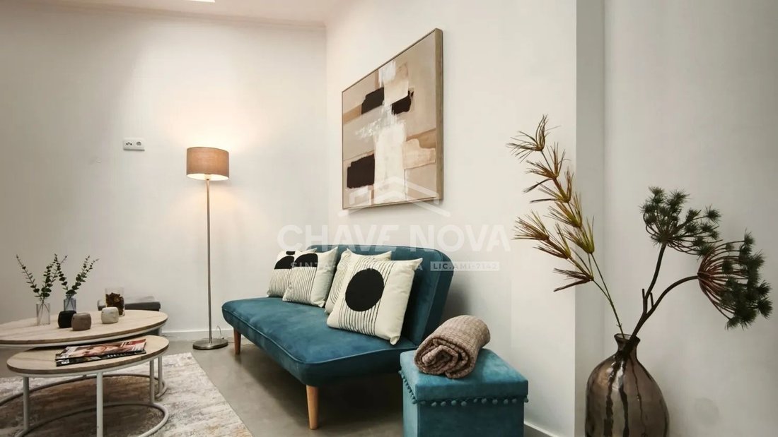 Apartment in Benfica, Lisbon, Portugal 2 - 18466313
