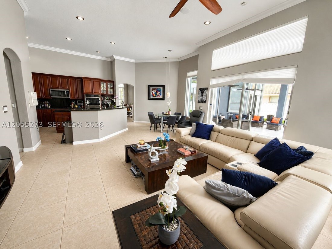 House in Pembroke Pines, Florida, United States 5 - 18459423