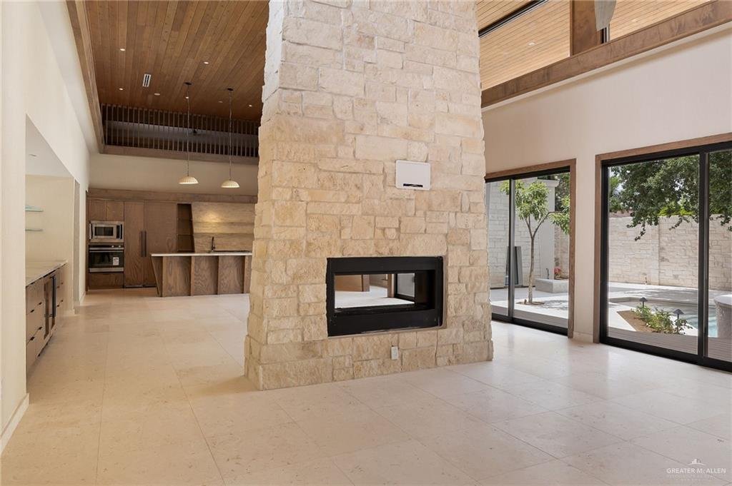 House in Edinburg, Texas, United States 5 - 18459992