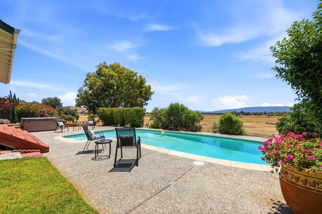 House in San Martin, California, United States 3 - 18458842