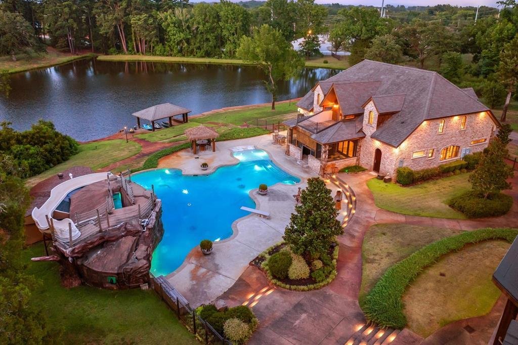 House in Hideaway, Texas, United States 5 - 18463937