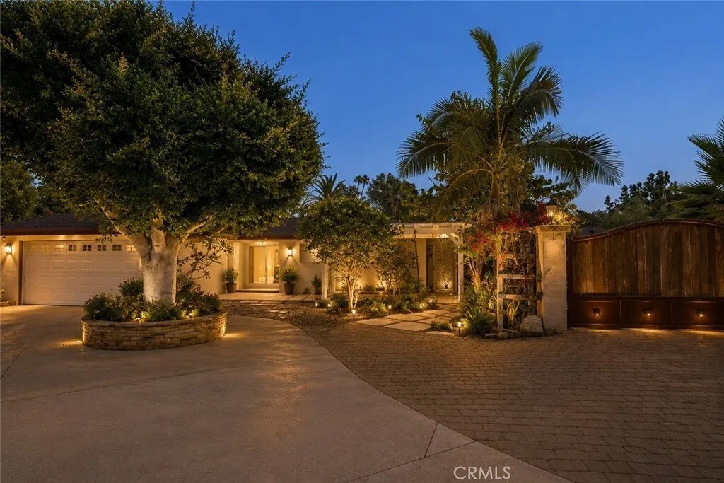 House in Santa Ana, California, United States 1 - 18459143