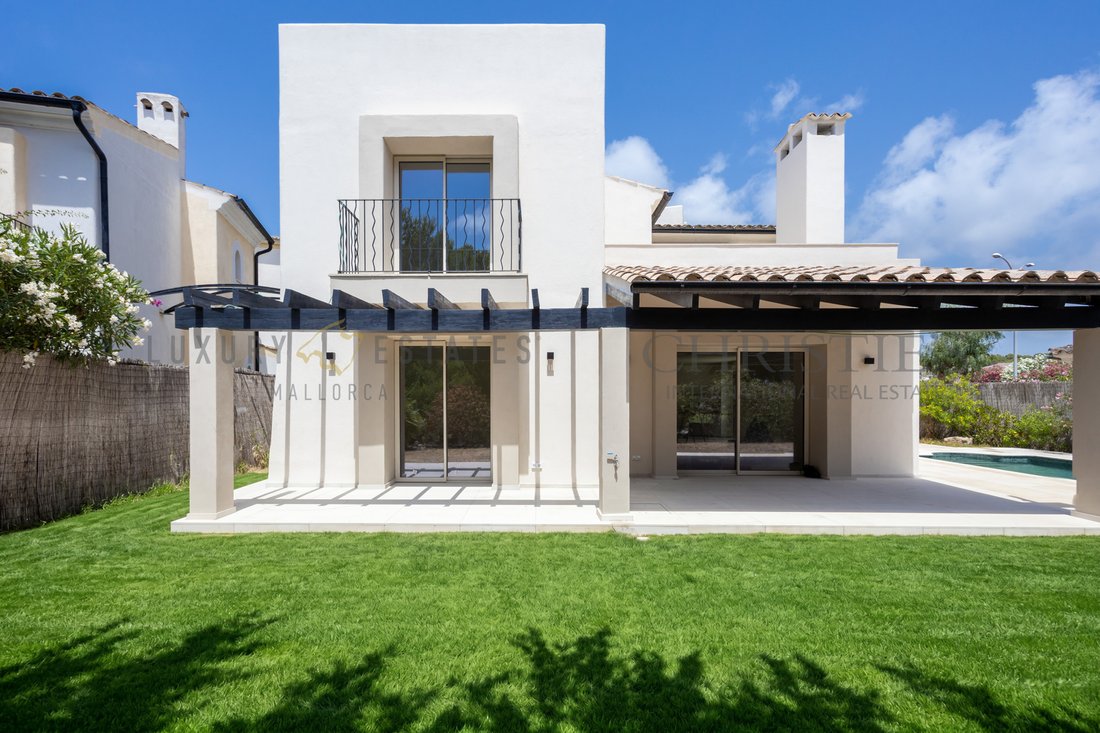Villa in Santa Ponsa, Balearic Islands, Spain 1 - 18456768
