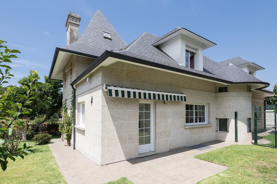 Villa in Navia, Vigo, Spain 5 - 18459268