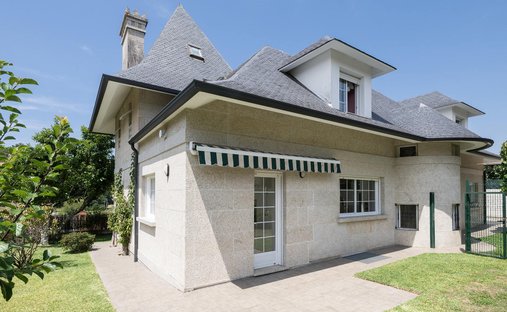 Villa a Navia, Vigo, Spagna 1