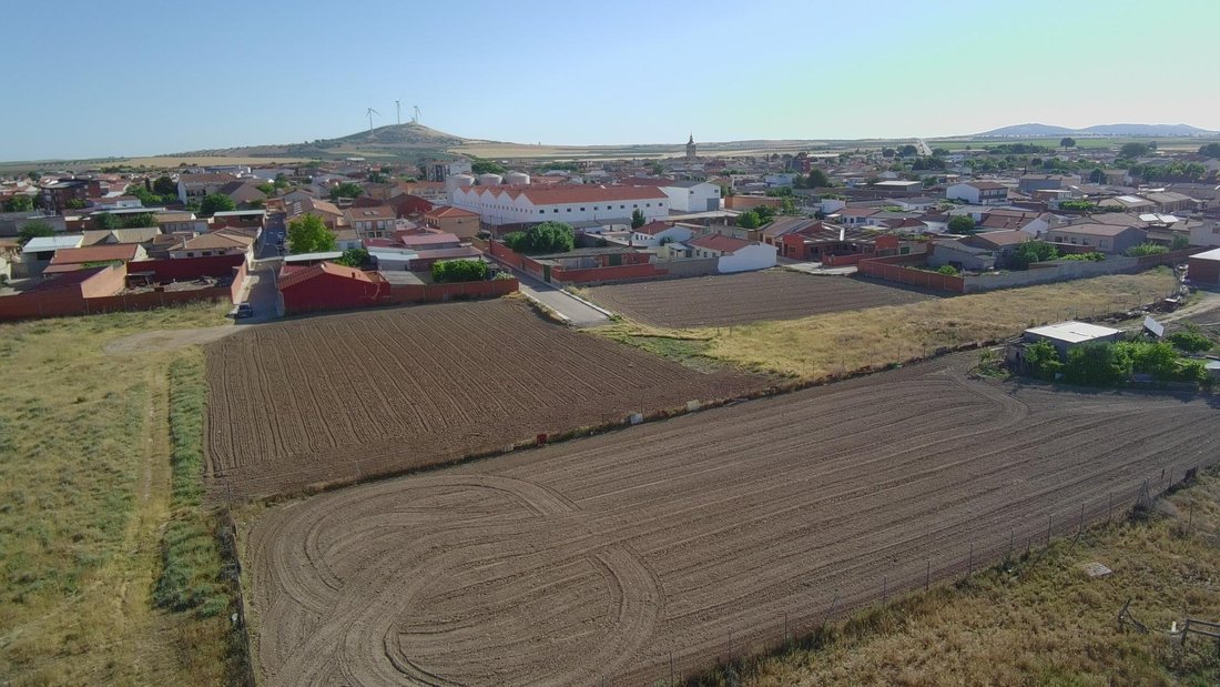 Land in Lillo, Castile-La Mancha, Spain 4 - 18466202