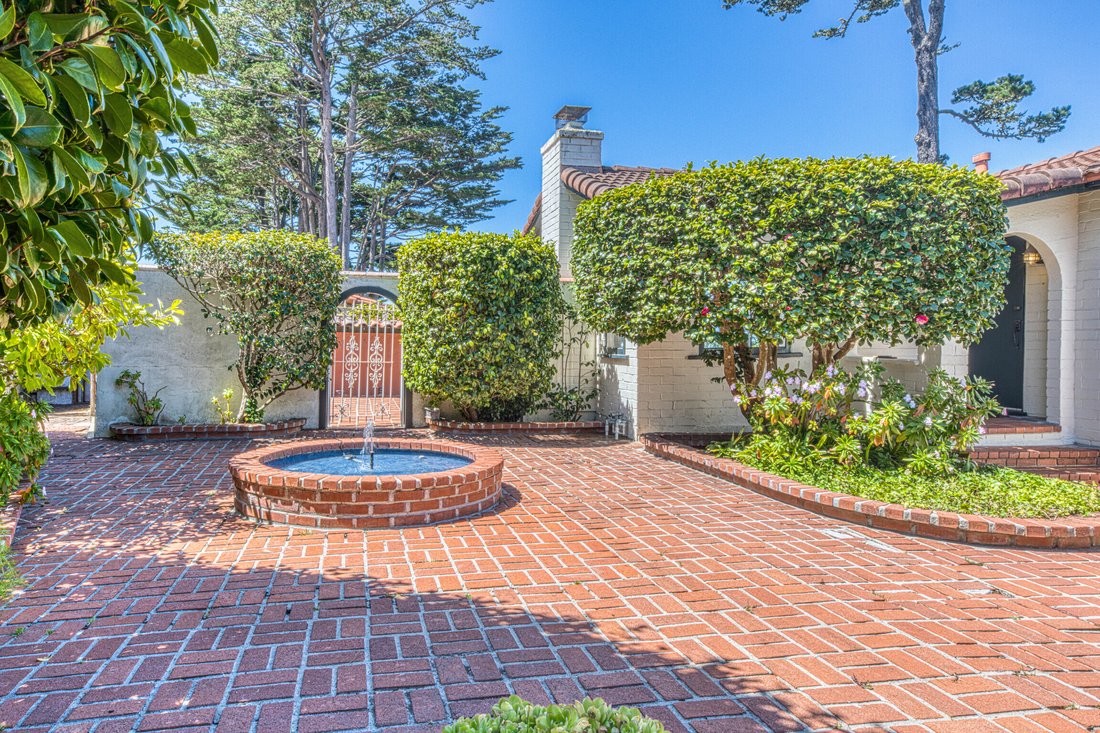 House in Carmel-by-the-Sea, California, United States 4 - 18456738