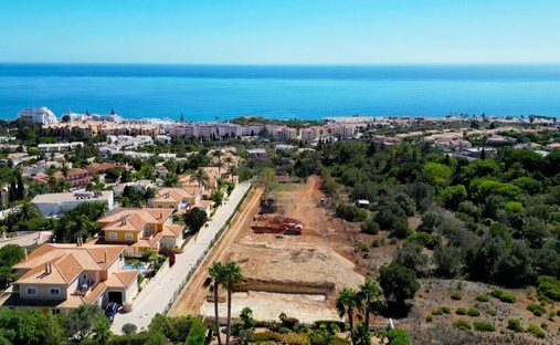Land in Praia da Luz, Algarve, Portugal 1
