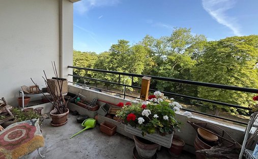 Apartment in Centre-Bras de Marne, Saint-Maurice, France 1