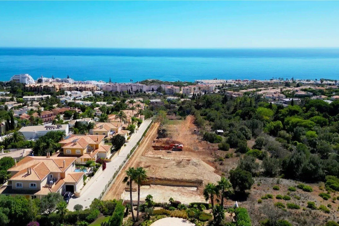 Land in Praia da Luz, Algarve, Portugal 2 - 18466999