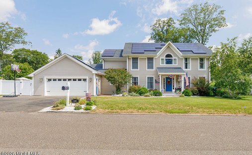 House in Pine Beach, New Jersey, United States 1