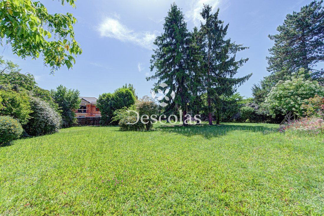 Land in Forêt, Saint-Germain-en-Laye, France 1 - 18468147