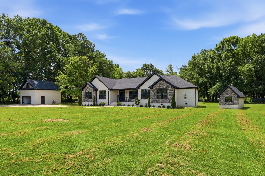 House in Shelbyville, Tennessee, United States 3 - 18463003