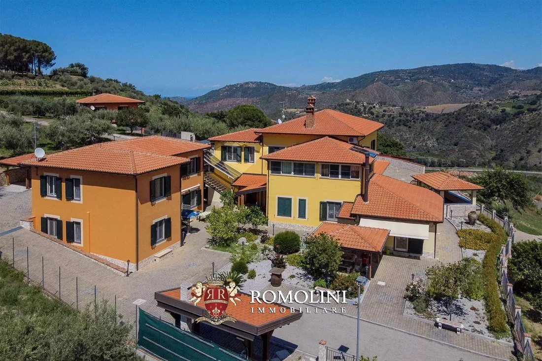 Estate in Patti, Sicily, Italy 4 - 18457678