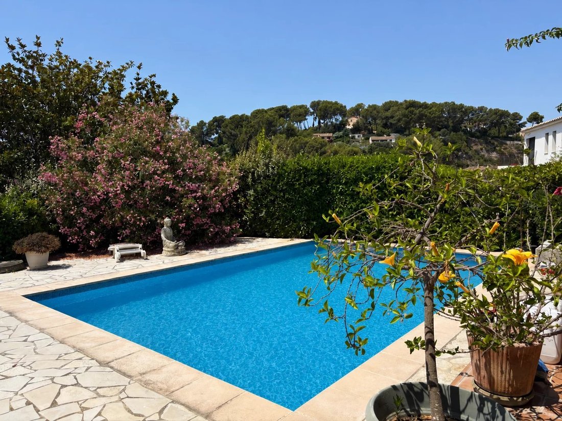 House in Centre Ville, Carqueiranne, France 3 - 18457986