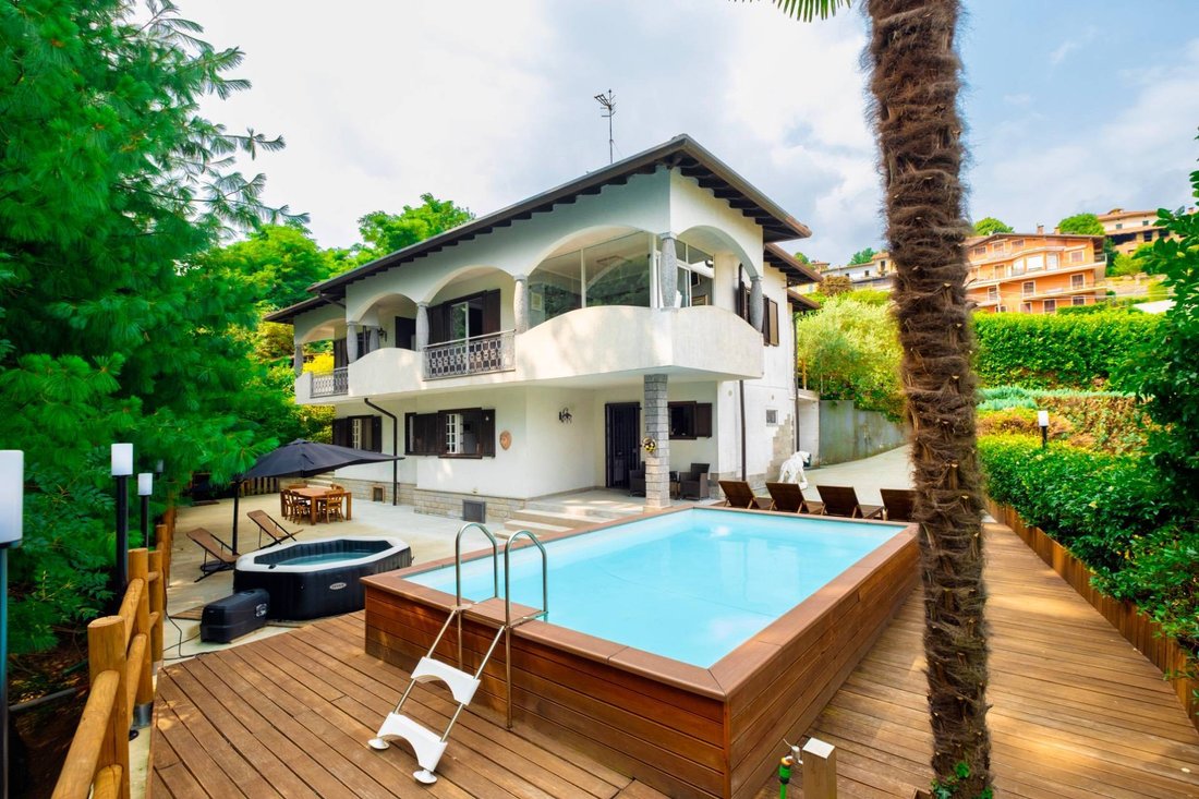 Villa in Stresa, Piedmont, Italy 3 - 18464877