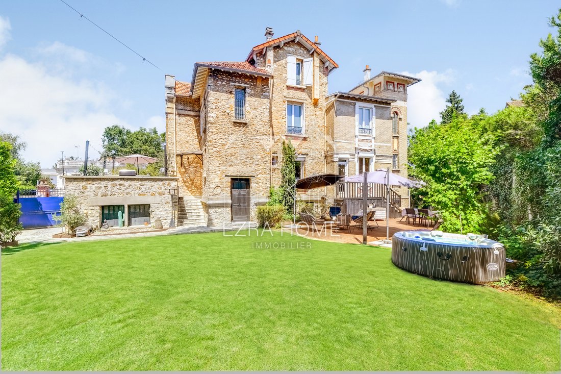 House in Centre Ville-Commerce, Enghien-les-Bains, France 1 - 18460567