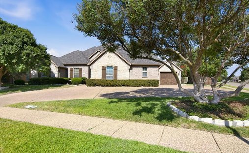House in Mansfield, Texas, United States 1