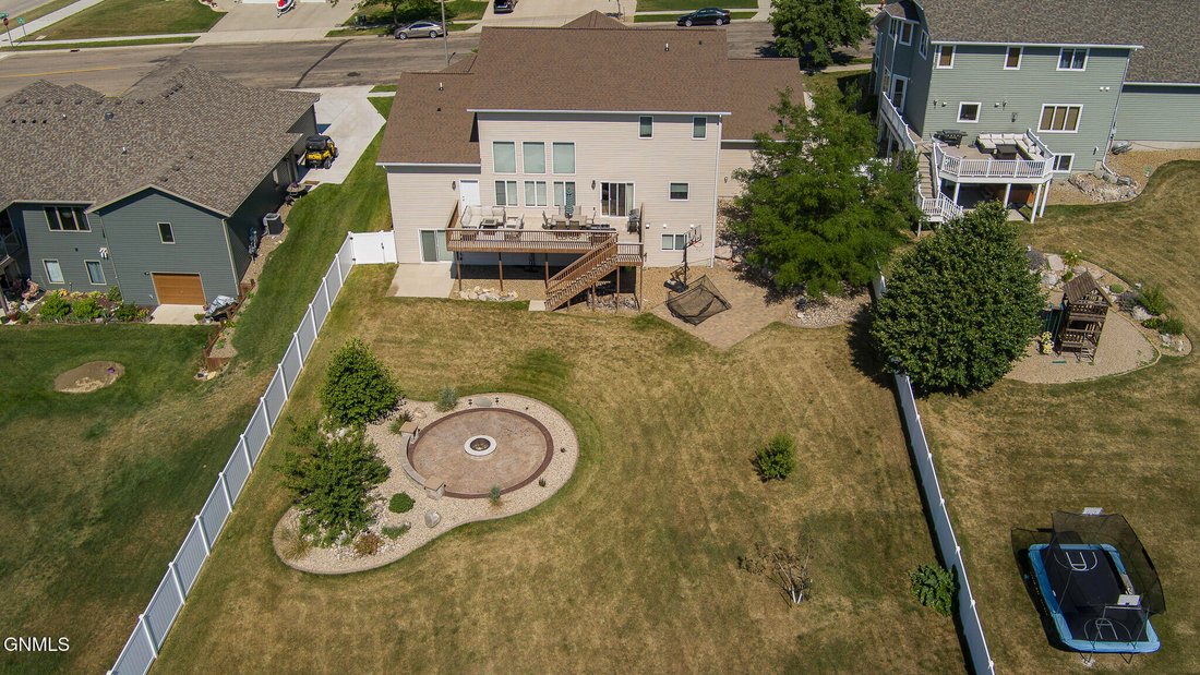 Casa en Bismarck, Dakota del Norte, Estados Unidos 3 - 18456887