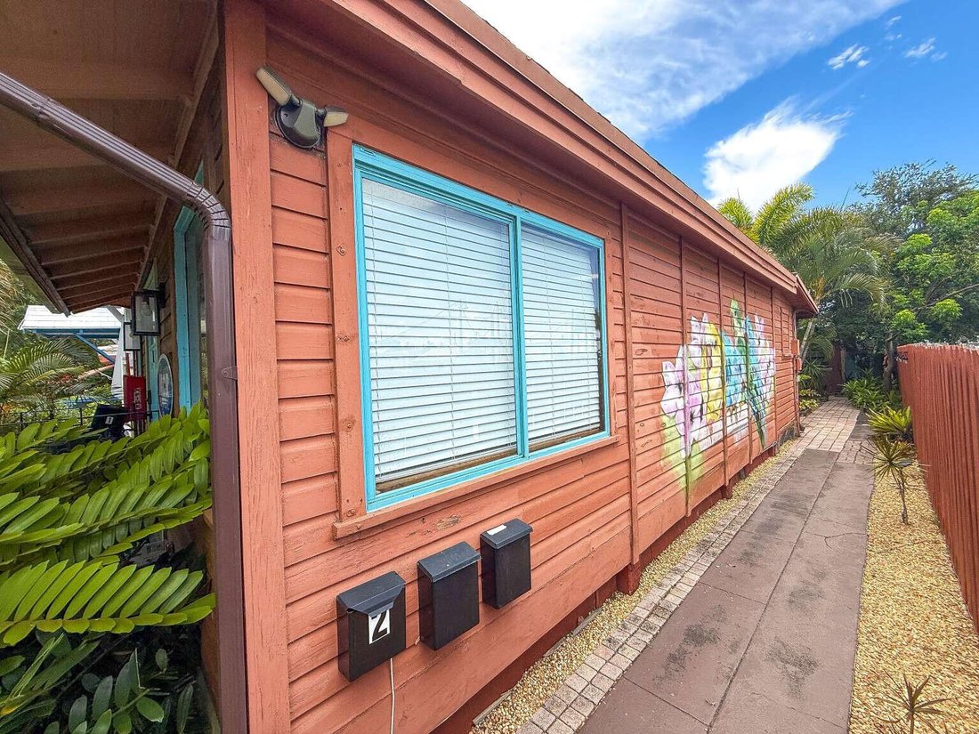 Lake Worth, Florida, United States 5 - 18465630