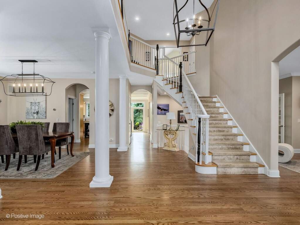 House in Clarendon Hills, Illinois, United States 4 - 18043633