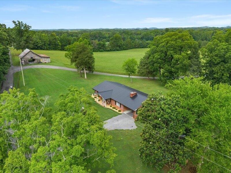 House in Athens, Tennessee, United States 4 - 18468063