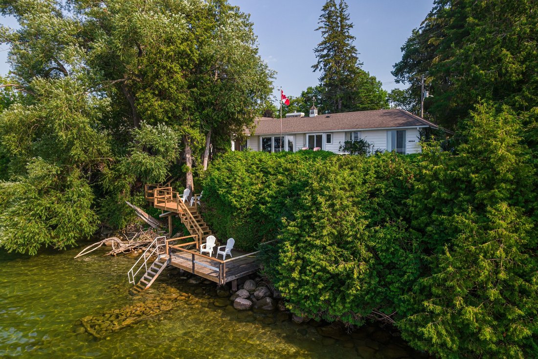 Georgina, Ontario, Canada 2 - 18458155
