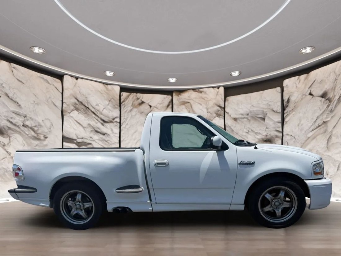Pickup in Ontario, CA, United States 4 - 18464620