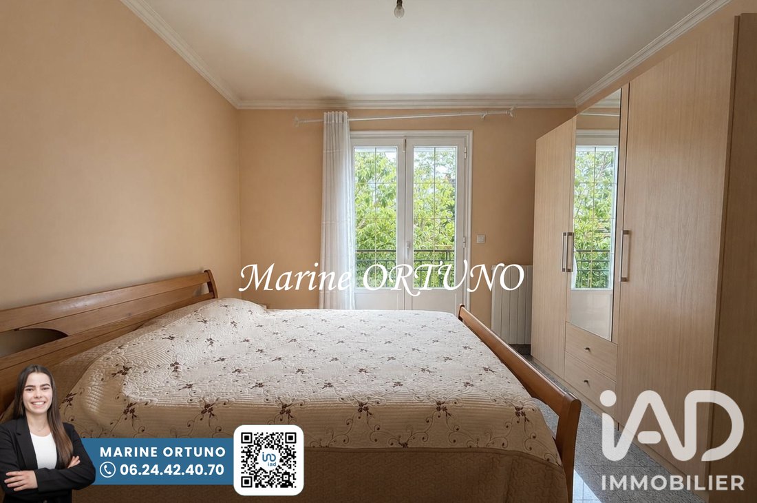 House in Abbé Niort-Jean Moulin, Le Blanc-Mesnil, France 2 - 17911422