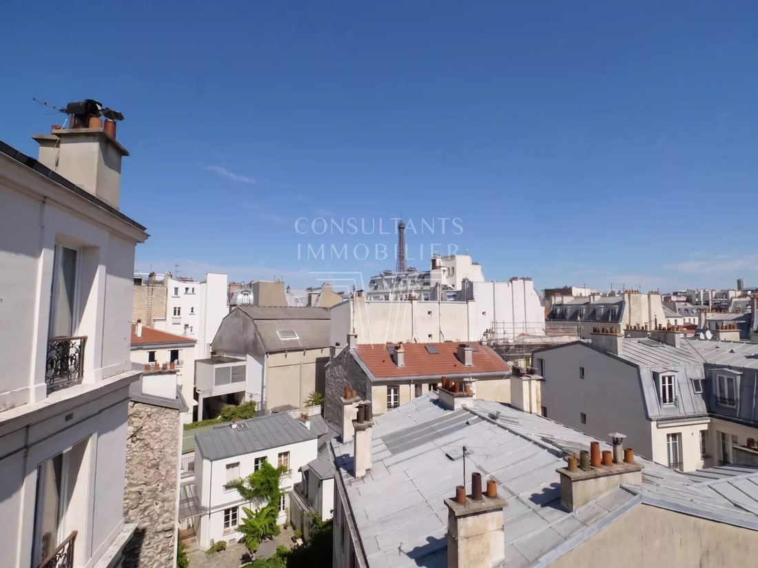 Apartment in Muette Nord, Paris 16e Arrondissement, Paris 1 - 17694896
