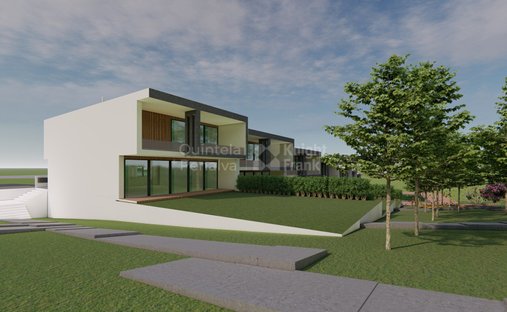 Land in Loures, Lisbon, Portugal 1