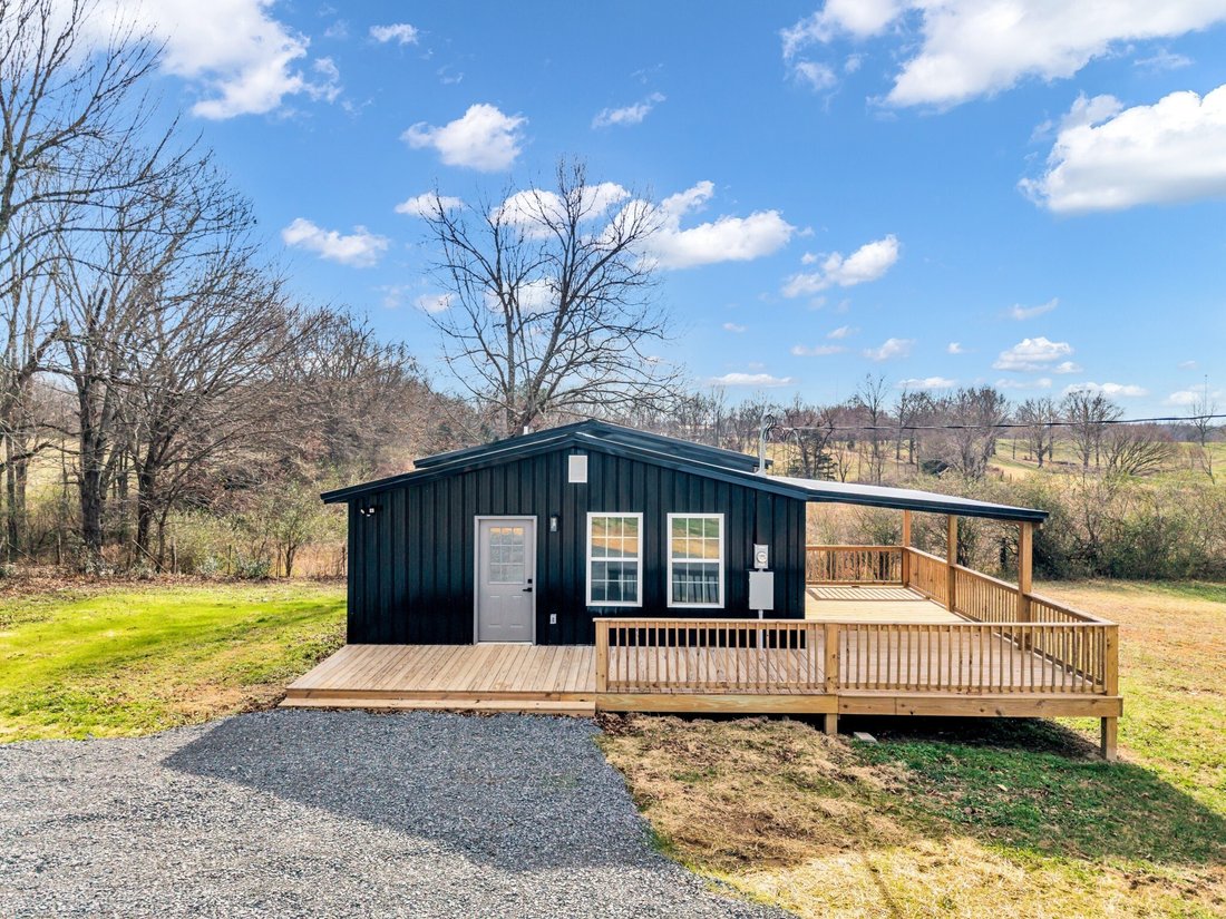 House in Bon Aqua, Tennessee, United States 2 - 18459829
