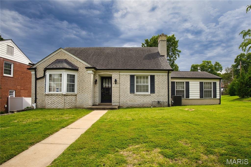 House in Brentwood, Missouri, United States 1 - 18458938