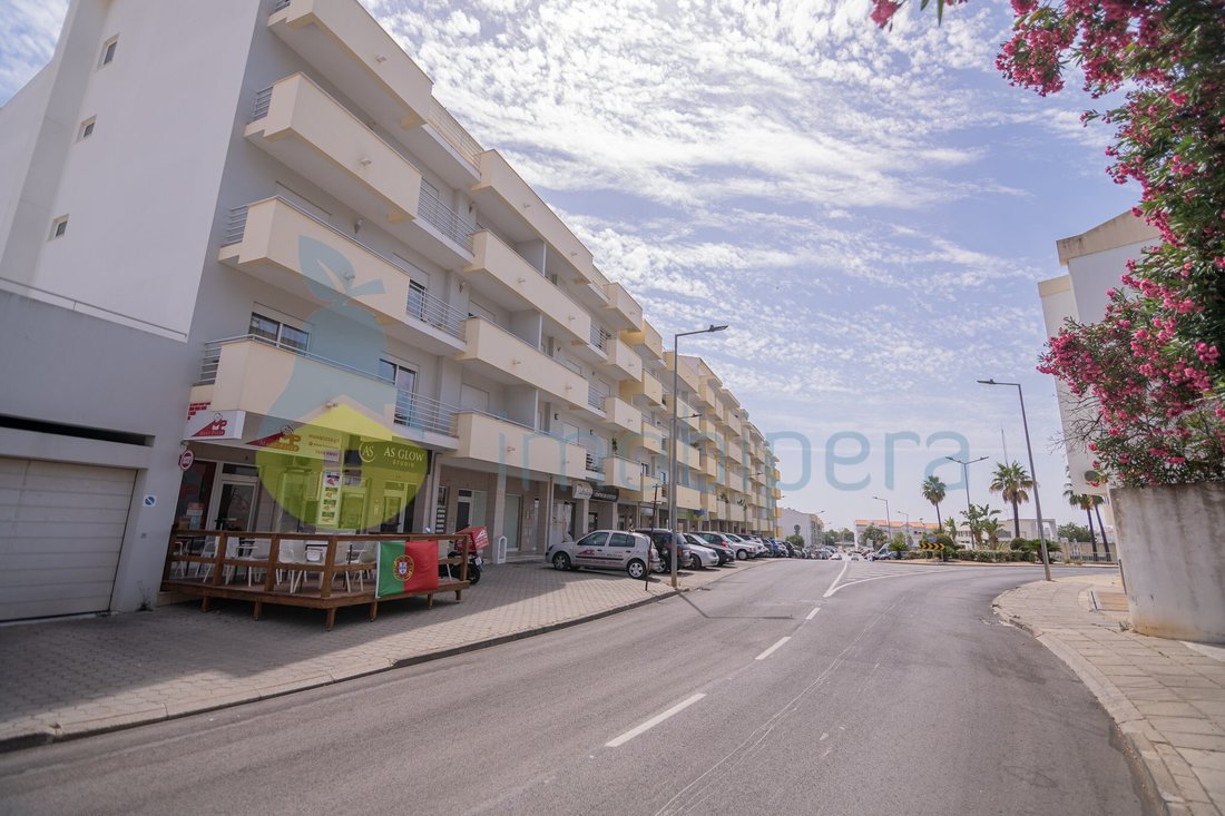 Apartment in Lagoa e Carvoeiro, Algarve, Portugal 2 - 18467021