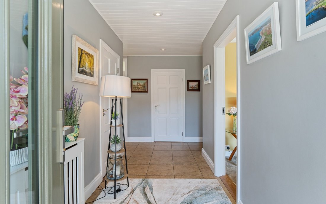 Bungalow in Glanmire, County Cork, Ireland 3 - 18456970