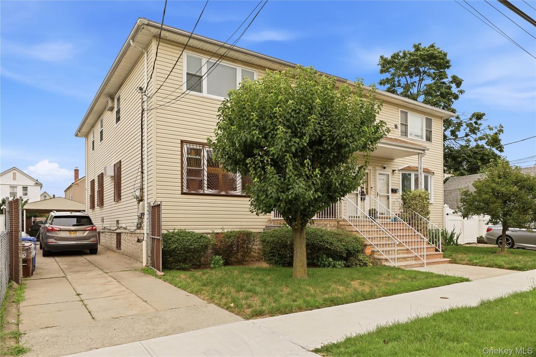 House in New York, New York, United States 2 - 18458676