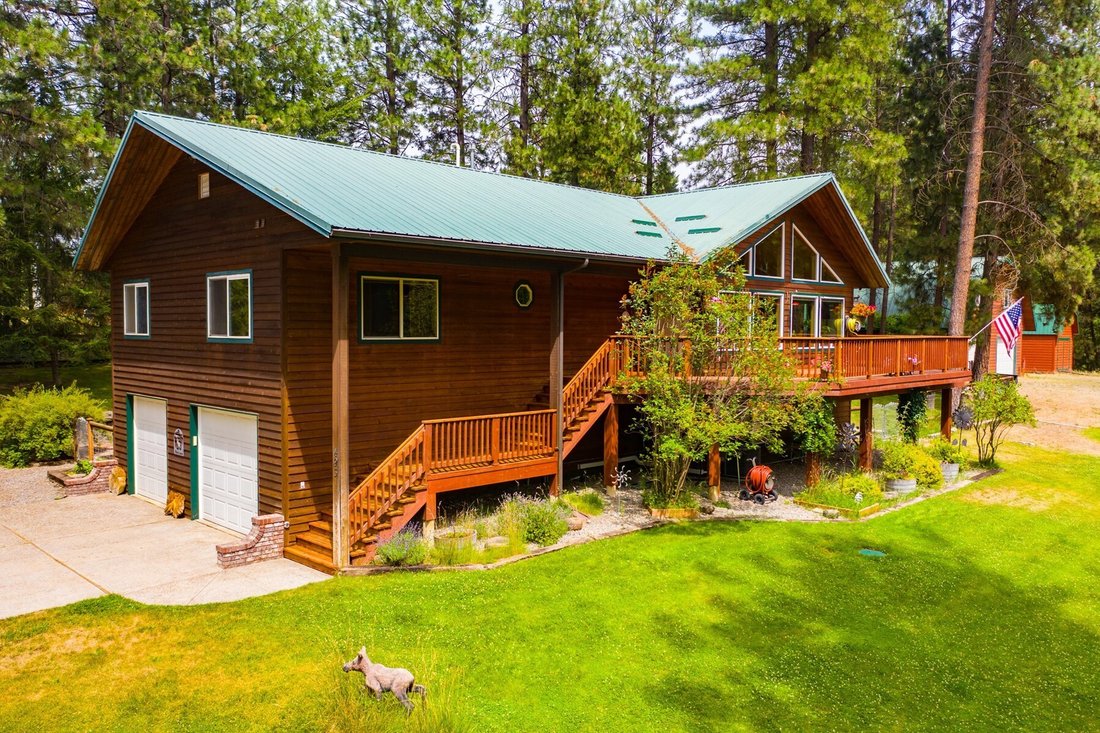 House in Moyie Springs, Idaho, United States 3 - 18466635