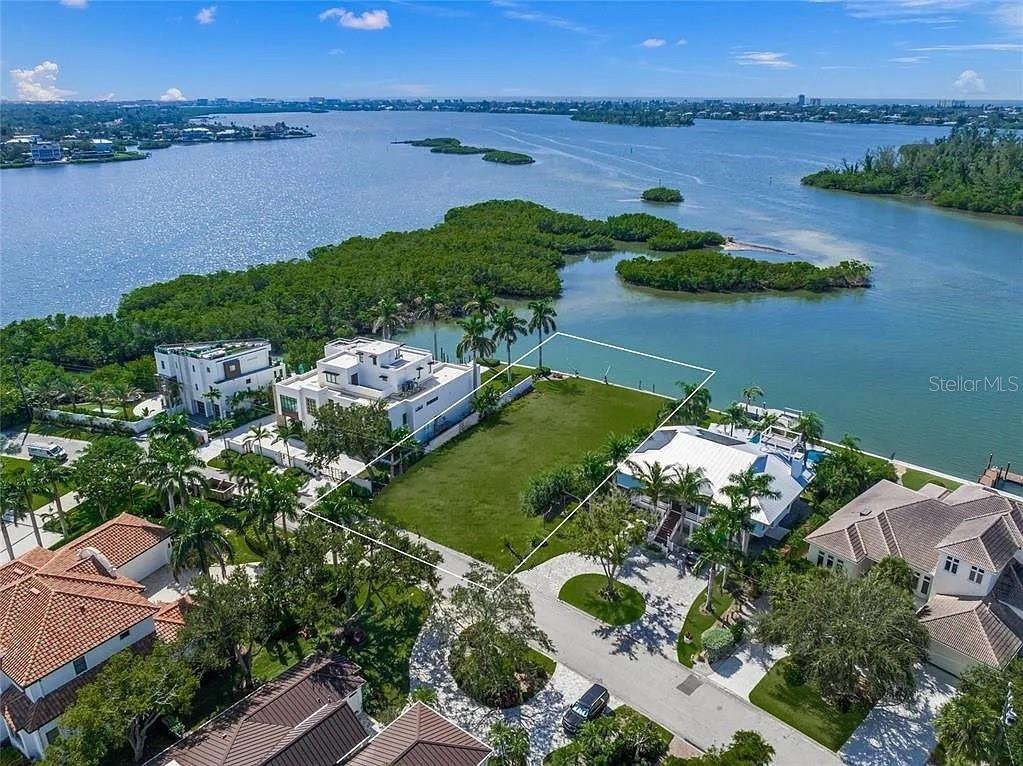 House in Sarasota, Florida, United States 3 - 18455909