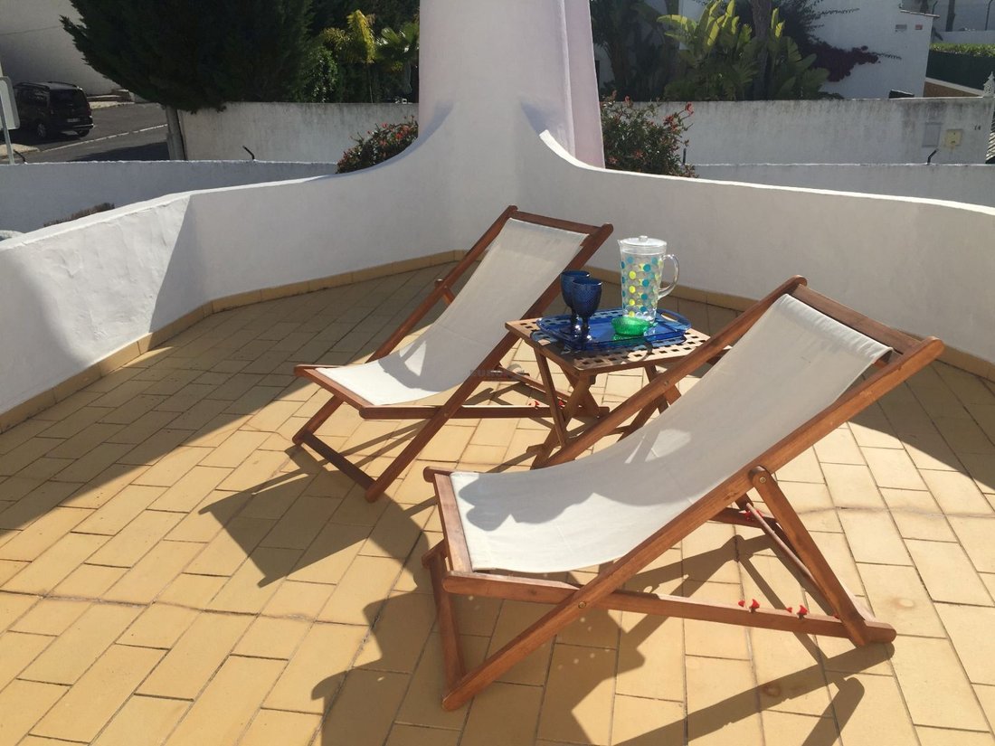 Villa in Olhos de Agua, Algarve, Portugal 1 - 18466042