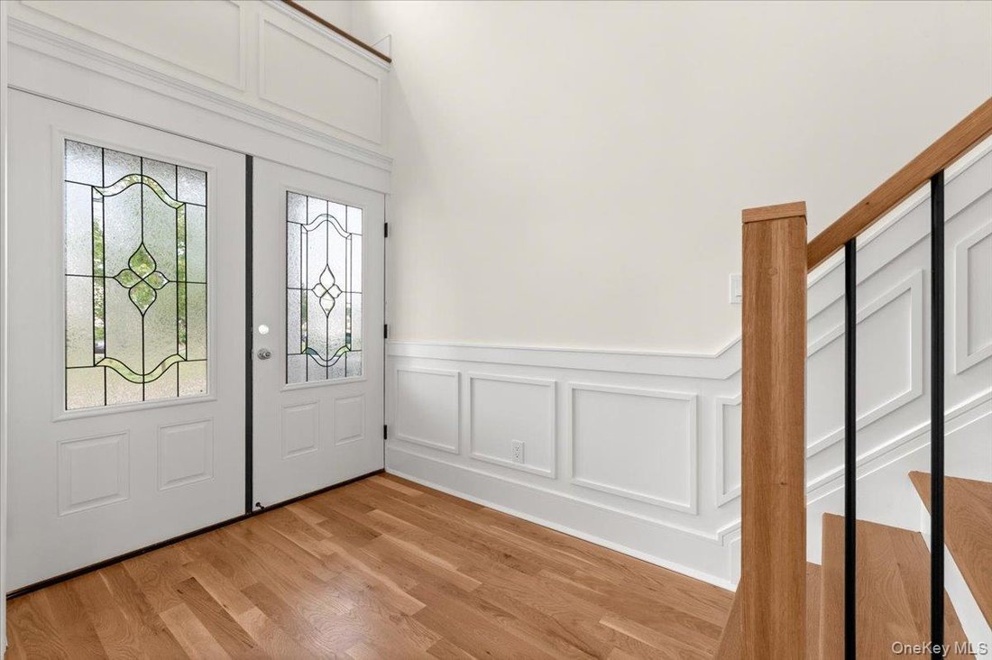 House in Syosset, New York, United States 5 - 17390227
