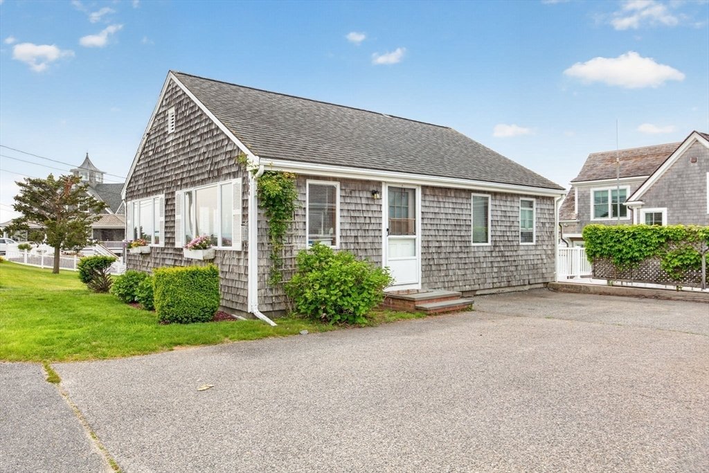 House in Falmouth, Massachusetts, United States 5 - 18034903