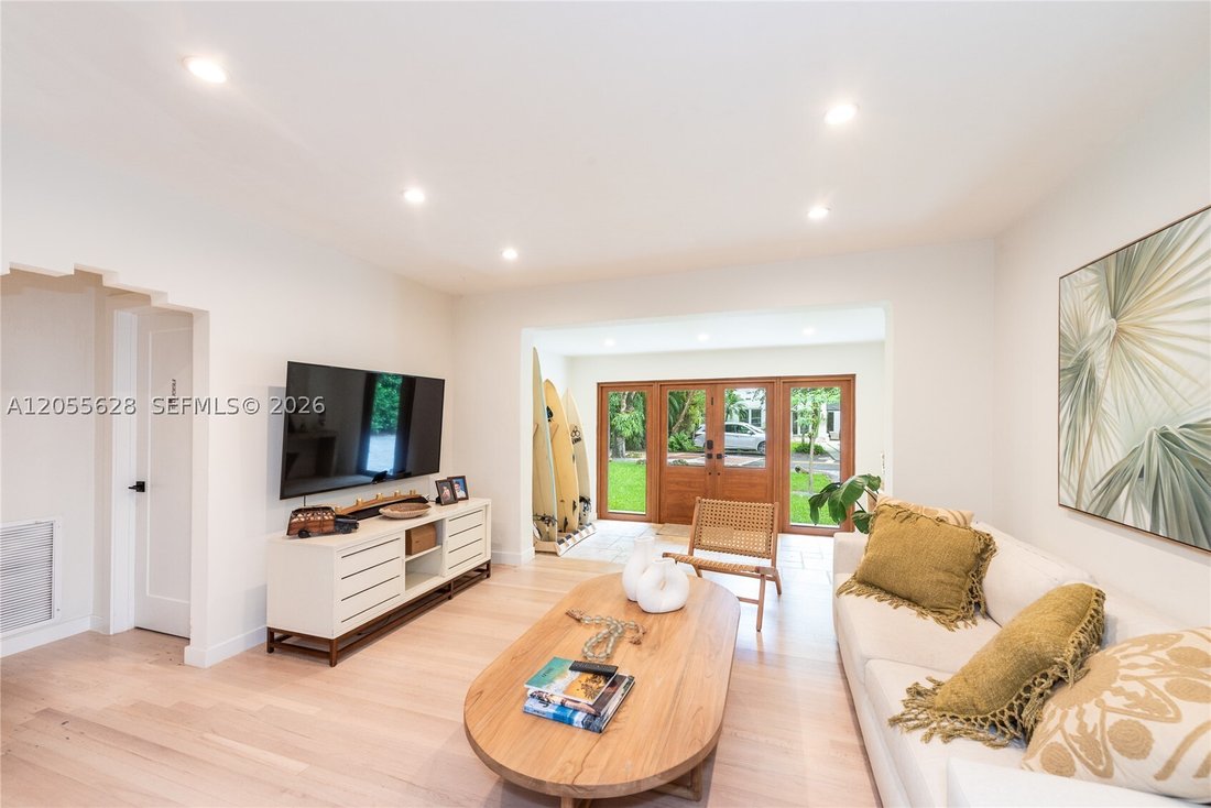 House in Miami, Florida, United States 4 - 18459409